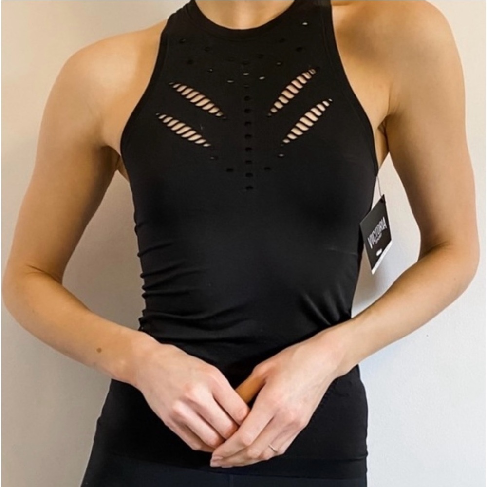Victoria Secret Sport Seamless Tank Top Slim Fit Racerback Cutout Top NWT L $59